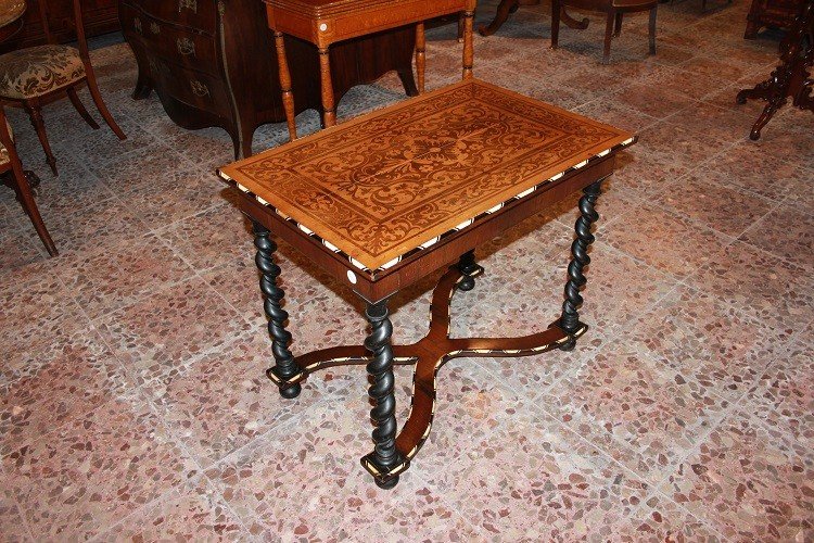 French Mid-19th-century Small Table With A Dutch-influenced Design, Crafted From Rosewood