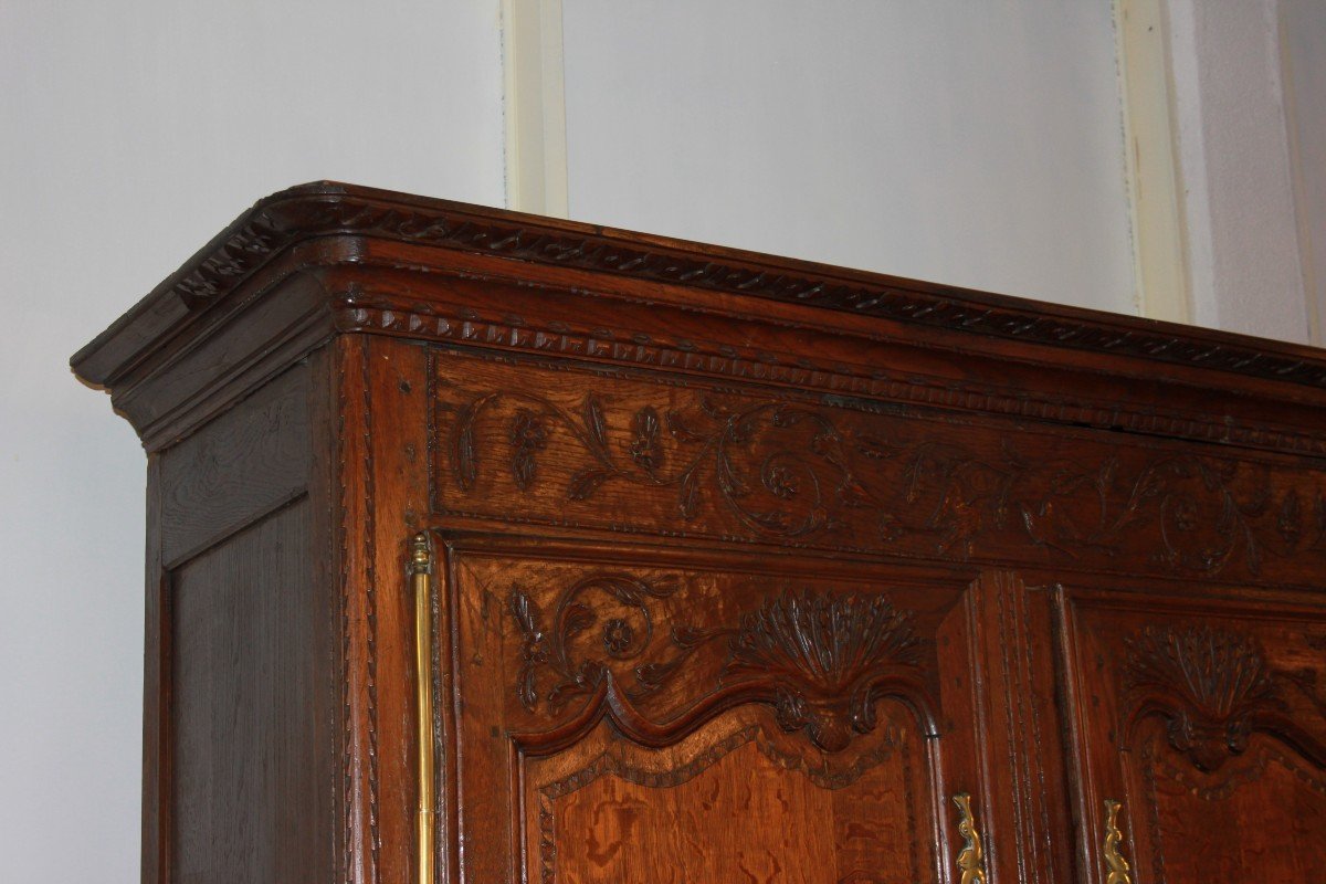 French 2-door Wardrobe From The Late 1700s, Normandie Style, In Oak Wood. It Features Doors And-photo-3