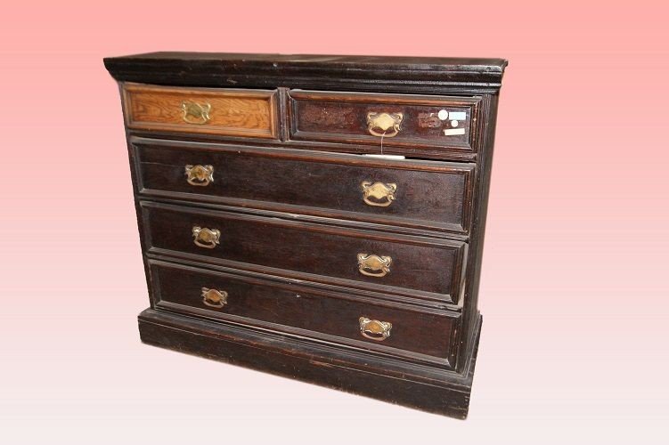 Five-drawer English Chest Of Drawers From The 1700s In Queen Anne Style, Lacquered Wood