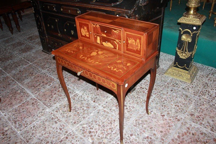 Beautiful Small French Writing Desk From The Second Half Of The 19th Century, Louis XV Style-photo-1