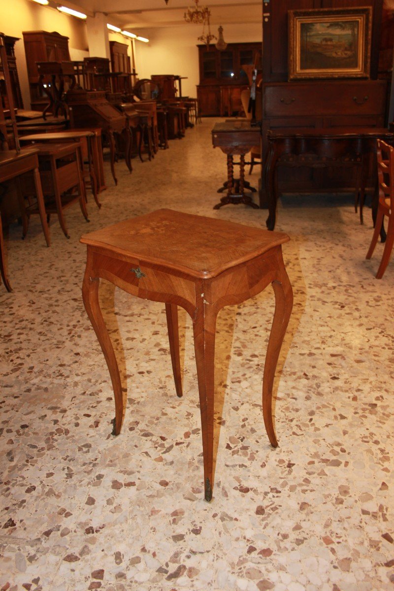 Petite Table De Toilette De Style Louis XV Du 19ème Siècle Avec Un Petit Plateau Marqueté-photo-2