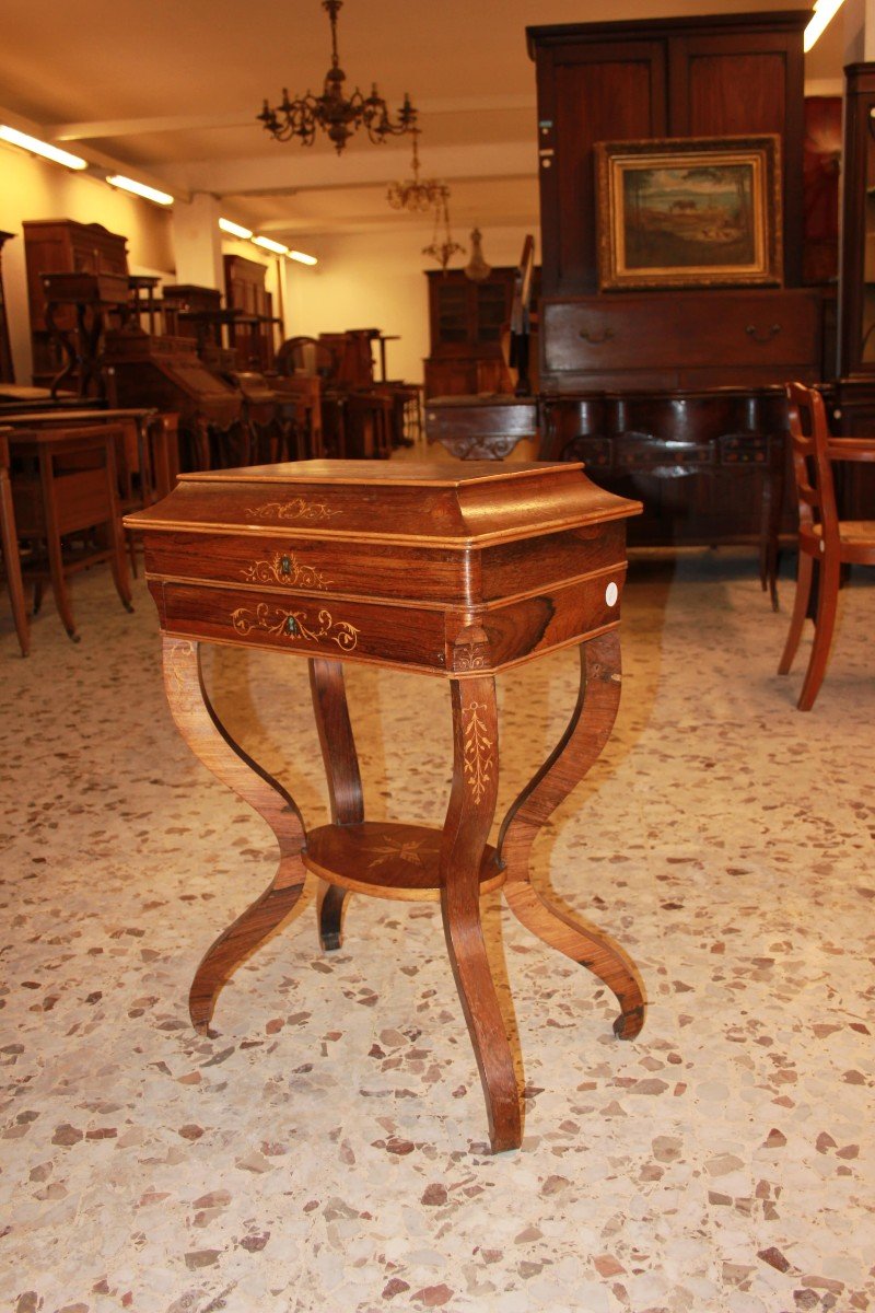 chiffonnièr Française De Style Charles X En Palissandre Ornée De Riches Incrustations-photo-2