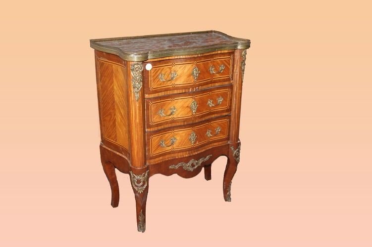 Petite Commode De Style Transition Avec Marbre Du 19ème Siècle En Acajou