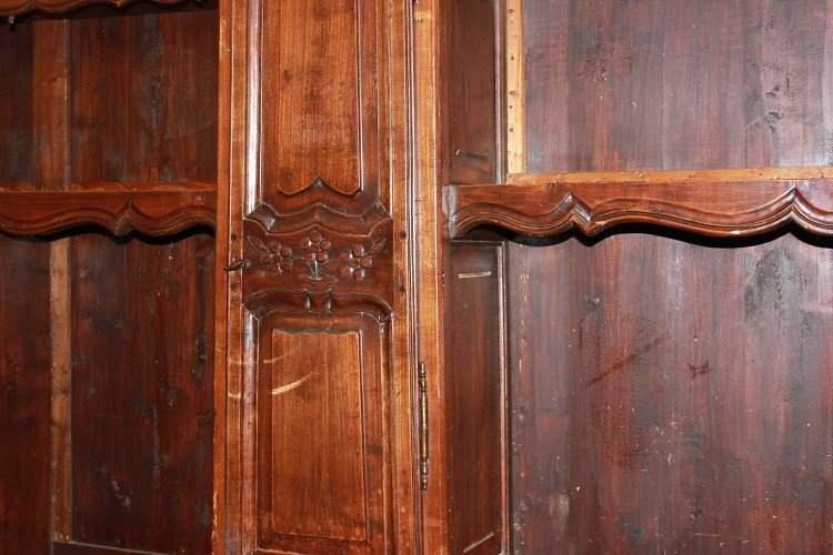 Large French Double-body Sideboard, From The Second Half Of The 1800s, Provençal Style In Oak-photo-1