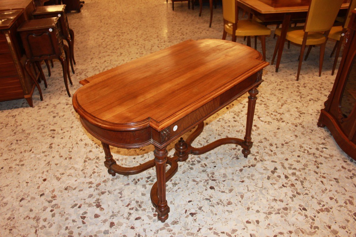 Petite Table De Salon Avec Tiroir De Style Louis XVI En Noyer Datant De 1800-photo-2