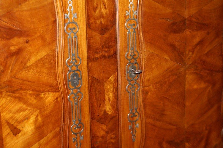 French Cabinet From The Late 1700s, Provencal Style, In Walnut And Heather Walnut-photo-3