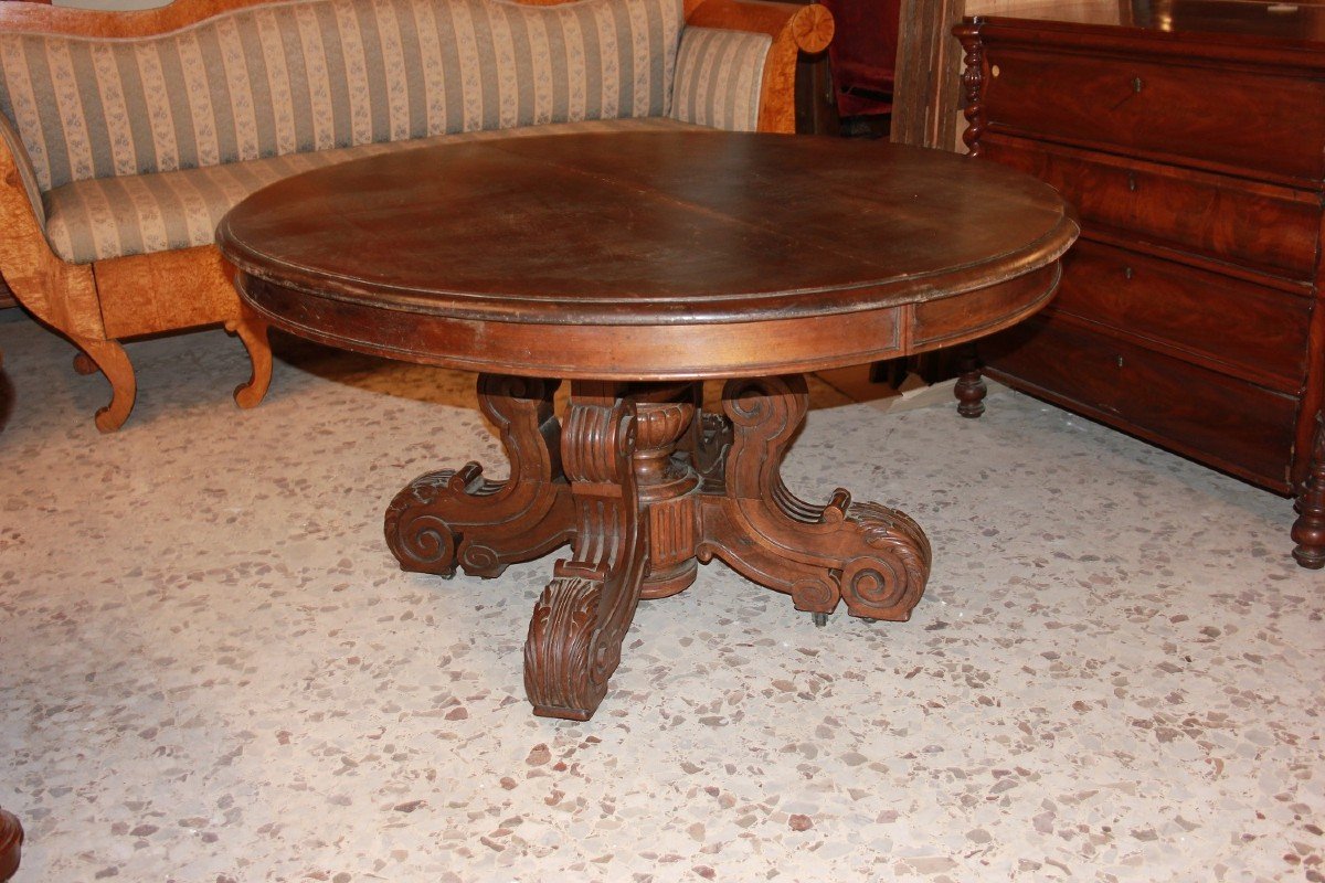1800s Walnut Oval Extendable Table In Louis Philippe Style-photo-2