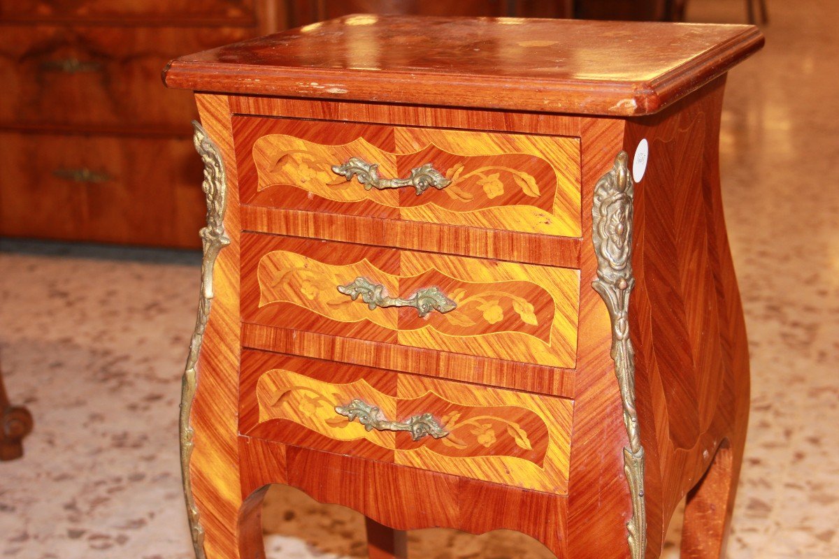 Pair Of French Louis XV Style Inlaid Bedside Tables With Bronze Applications-photo-4