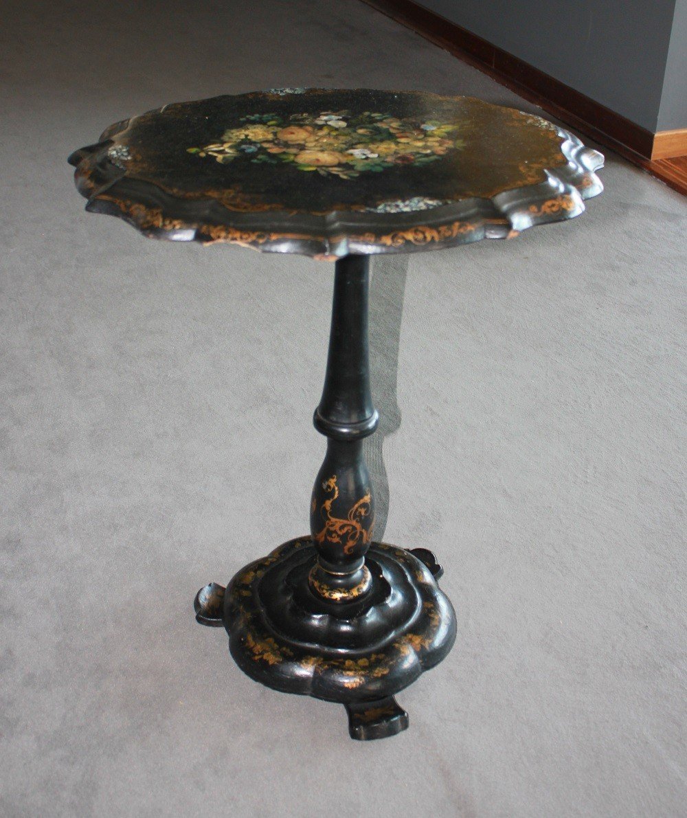 Petite Table Papier En Bois ébénisé Avec Peintures Et Incrustations De Nacre-photo-2