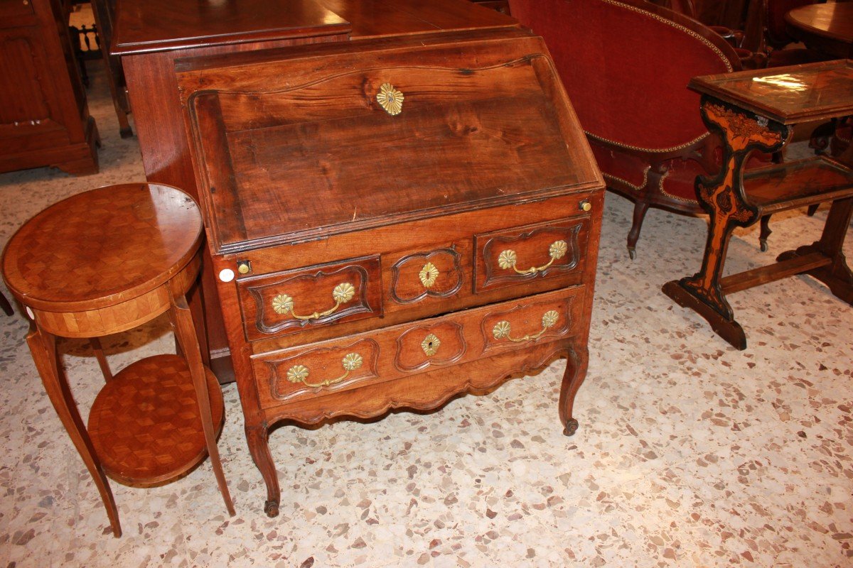 18th Century Provençal Walnut Bureau Writing Desk