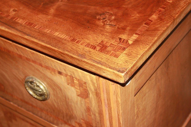 Commode Française De Style Louis XVI Du Début Des Années 1800 Bois De Noyer Avec Incrustations-photo-3