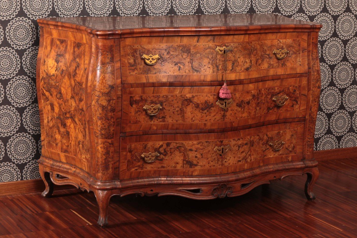 Precious Chest Of Drawers In Olive Briar, Rounded And Enriched With Light Sculptures-photo-4