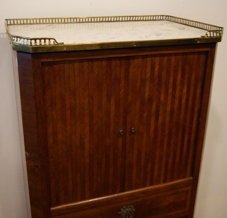 Armoire à Volets Roulants Apporte La Musique De Style Transition Française Des Années 1800-photo-3
