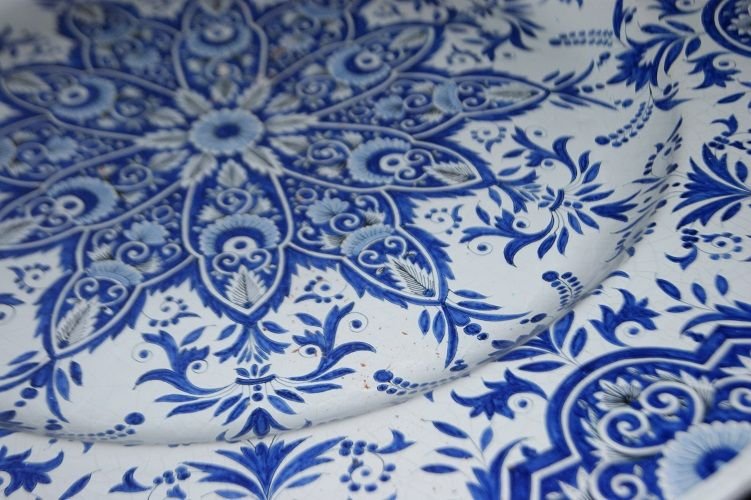 Large Circular French Plate From The Second Half Of The 1800s In Ceramic With Blue Decorations -photo-2