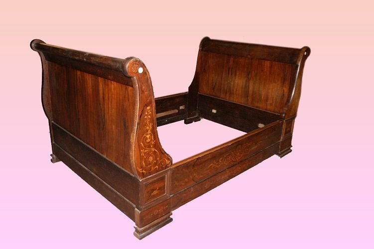 Large French Bed From The First Half Of The 1800s, Charles X Style, In Flamed Walnut Wood-photo-2