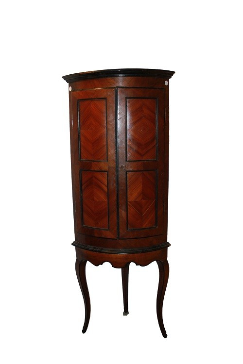 Encoignures Double-corps Français Du Début Des Années 1800, En Bois De Noyer De Style Louis XV