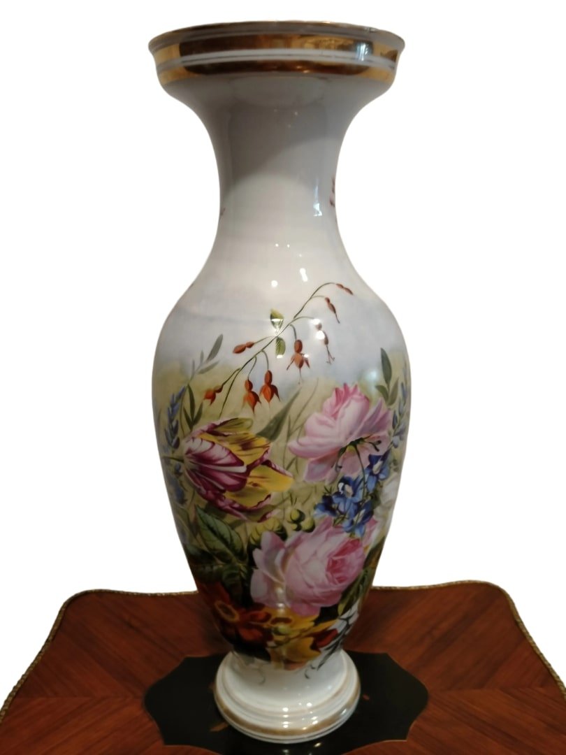 Ensemble De Deux Vases De La Vieille Paris Décorés Des Années 1800, Blancs Avec Motifs Floraux-photo-3