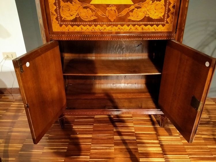 Dutch Secretary From The End Of The 1700s, Richly Inlaid With A Floral Motif In Various Polychr-photo-4