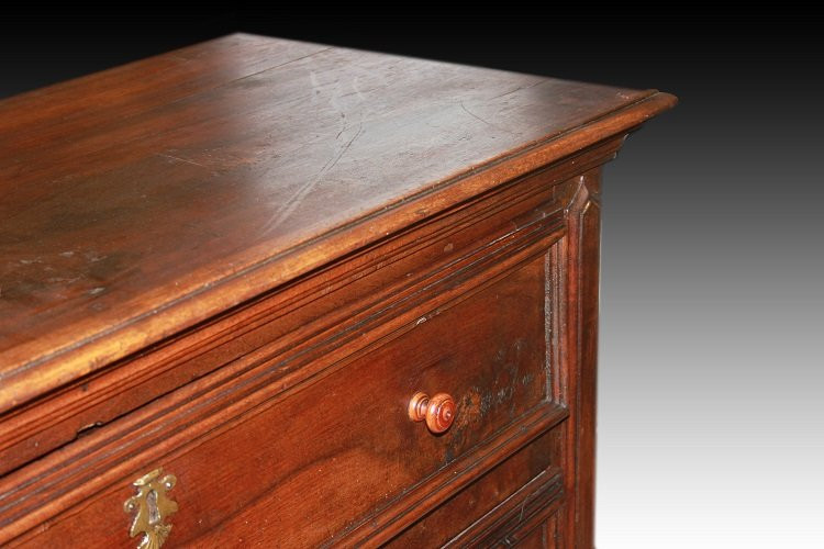 Italian Lombard-venetian Walnut Chest Of Drawers From The Late 17th To Early 18th Century-photo-2
