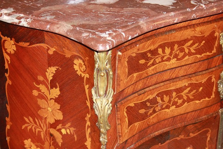 Petit Commode Français Avec Tiroirs Et 2 Portes De Style Louis XV Du XIXe Siècle Marqueté-photo-3