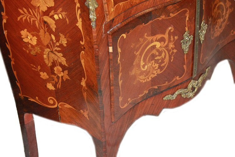 Petit Commode Français Avec Tiroirs Et 2 Portes De Style Louis XV Du XIXe Siècle Marqueté-photo-1