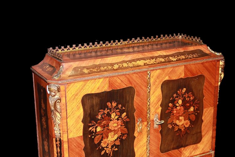 French Credenza Cabinet From The First Half Of The 1800s, Louis XV Style, Crafted In Rosewood -photo-2