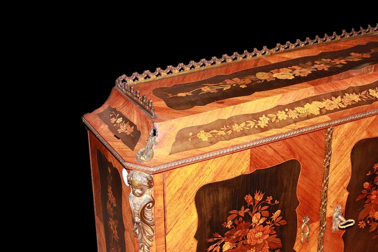 French Credenza Cabinet From The First Half Of The 1800s, Louis XV Style, Crafted In Rosewood -photo-3