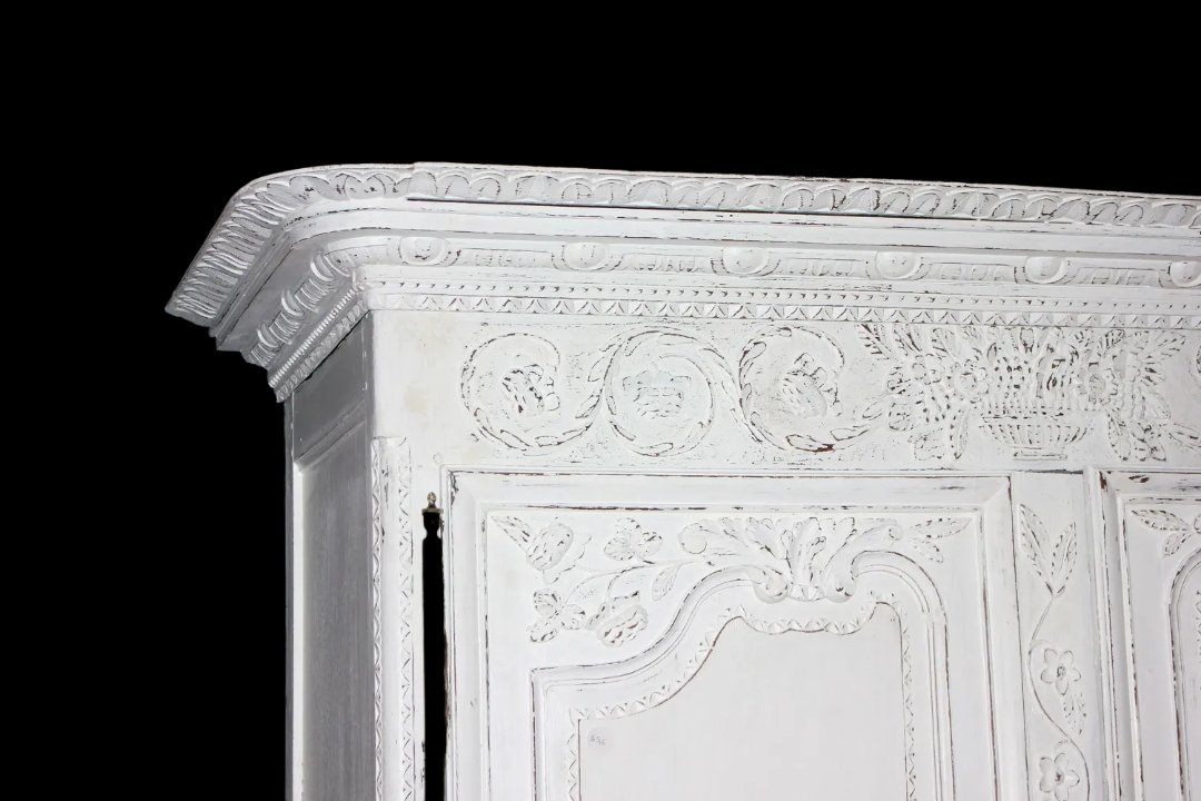 Armoire Française Normande à 2 Portes Avec Motifs De Sculpture En Noyer-photo-2