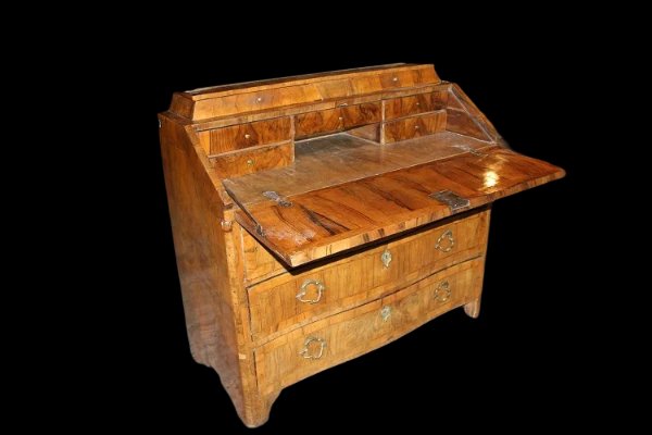 Italian Drop-leaf Chest From The Mid-1700s, Louis XV Style, In Walnut Wood And Walnut Burl-photo-4