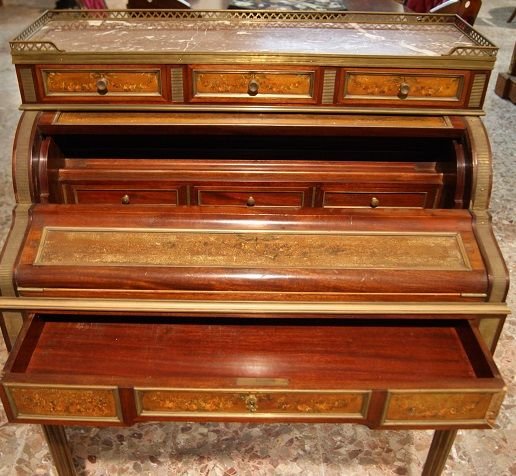 Bureau Français à Enroulement, En Acajou, Du Milieu Des Années 1800 De Style Louis XVI Avec Des-photo-2