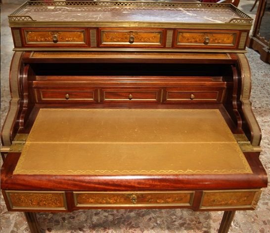Bureau Français à Enroulement, En Acajou, Du Milieu Des Années 1800 De Style Louis XVI Avec Des-photo-3