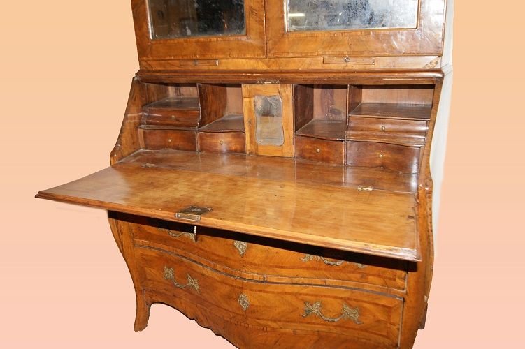 Italian Overmantel From The Early 1700s, Louis XV Style, In Walnut-photo-4