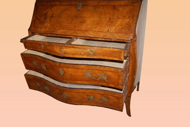 Italian Overmantel From The Early 1700s, Louis XV Style, In Walnut-photo-2