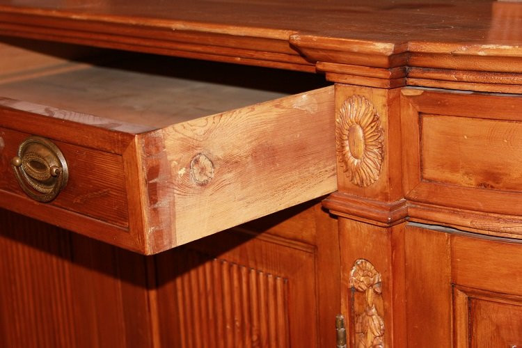 Large Austrian Sideboard From The Late 1700s, In The Louis XVI Style, Made Of Larch Wood-photo-3