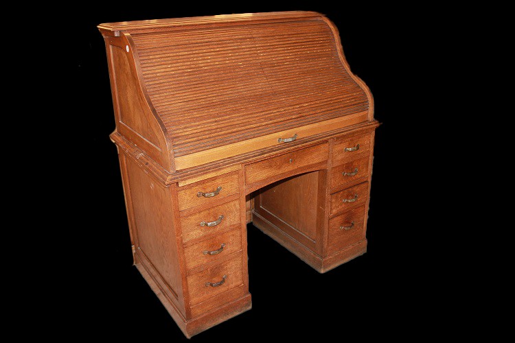 American Roll-top Desk From The Early 1900s, Made Of Oak