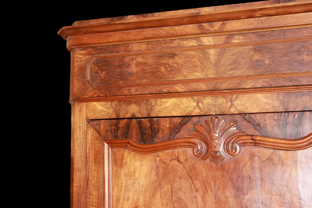 Armoire Penderie à Une Porte Style Louis Philippe En Noyer Et Ronce De Noyer-photo-2