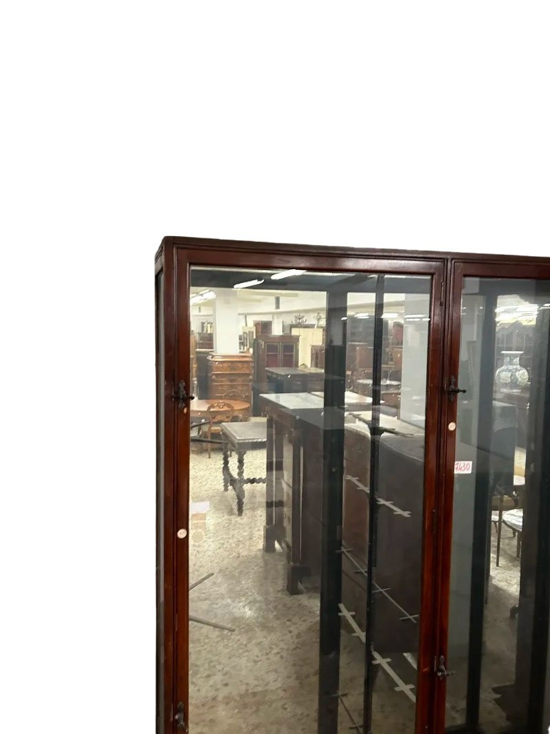 Victorian-style English Display Cabinet From The Late 19th Century Made Of Mahogany-photo-2