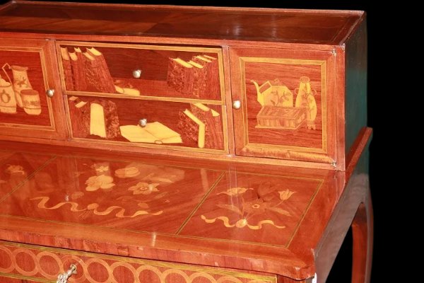 Petit Bureau Français Richement Marqueté Avec Un Dosseret De Style Louis XV-photo-3