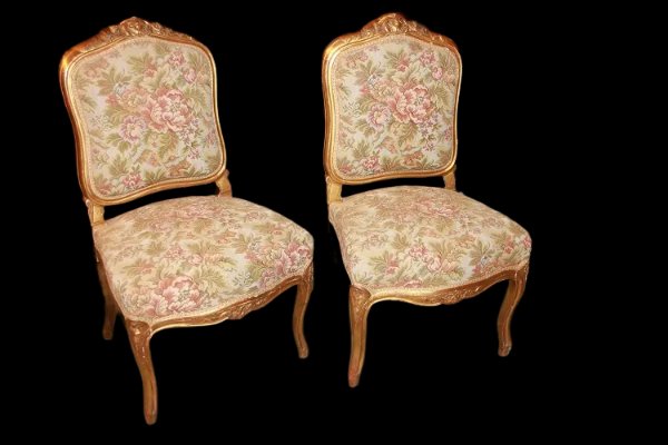 French Living Room From The Mid-1800s, Louis XV Style, In Gilded Wood With Gold Leaf Consisting-photo-4
