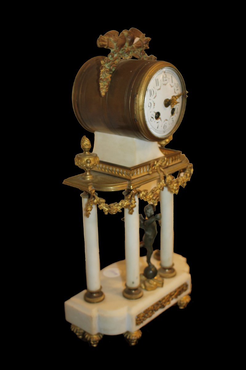 Pendule de cheminée en marbre et bronze doré, France, fin du XIXe siècle-photo-4