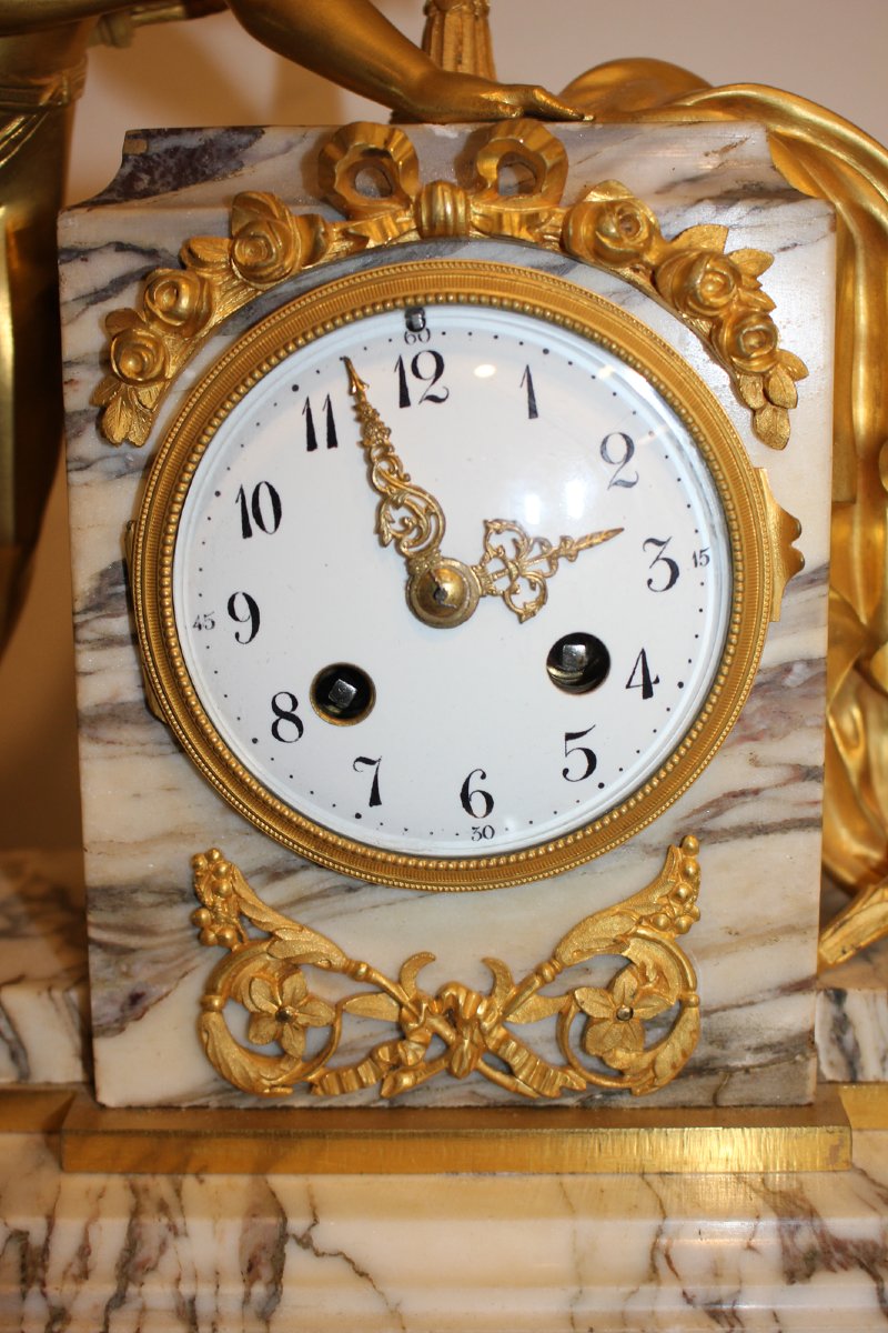 Pendule de cheminée en marbre et bronze doré – XIXe siècle-photo-4