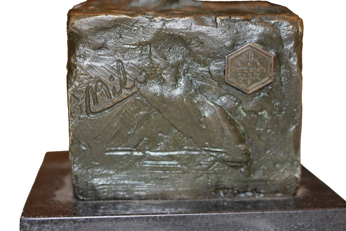 Sculpture de Parian par Milo – Chardonneret sur socle en marbre, Milieu XXᵉ siècle-photo-1