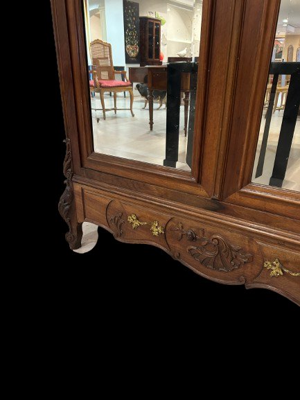 Large French Louis-philippe Wardrobe In Walnut With Mirrors – Late 19th Century-photo-3