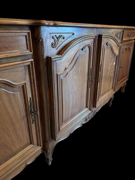 Elegant French Provençal sideboard from the first half of the 1800s, crafted in solid chestnut -photo-2