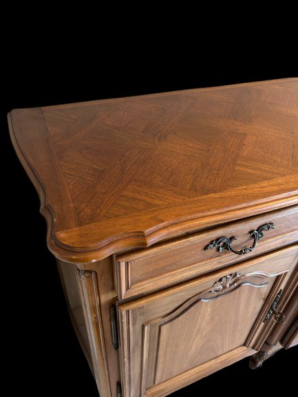 Elegant French Provençal sideboard from the first half of the 1800s, crafted in solid chestnut -photo-3