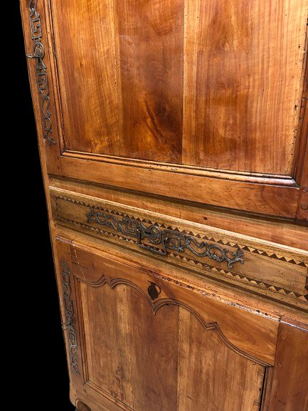 Grande Armoire Provençale Française en Noyer avec Marqueterie – Première Moitié XIXe siècle-photo-2