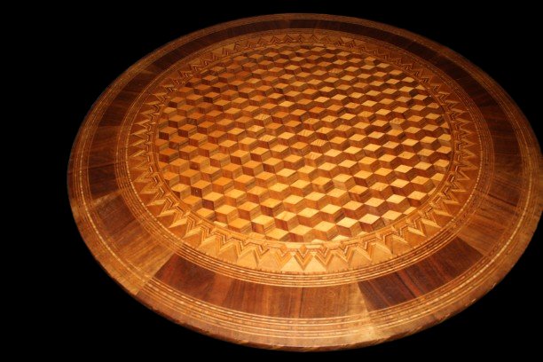 Table Ronde Italienne de Sorrente en Noyer avec Marqueterie – Première Moitié du XIXe -photo-4