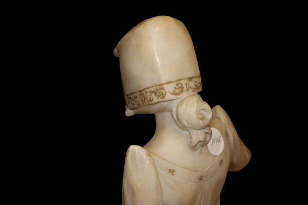 French White Marble Sculpture Of A Lady With Book – Late 19th Century-photo-3