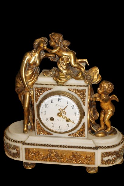 Pendule de Cheminée Française Napoléon III en Marbre Blanc et Bronze Doré avec Putti XIX sec-photo-2