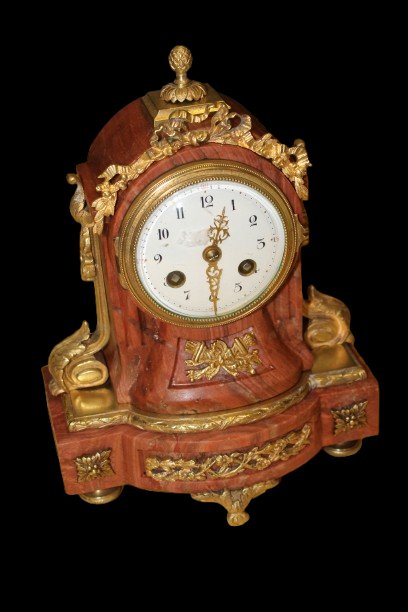 Garniture Française : Pendule et Paire de Chandeliers en Porphyre Rouge avec Bronzes Dorés – Fi-photo-2